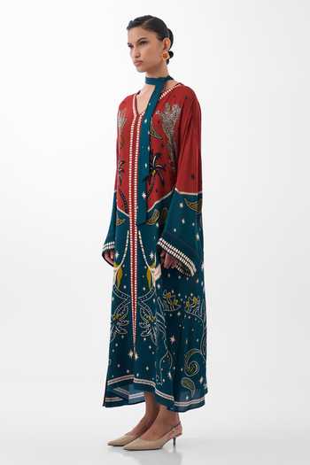 Buy_NOIB_Multicolor Satin, Modal V-neck Adah Nocturnal Jungle Print Kaftan _Online_at_Aza_Fashions