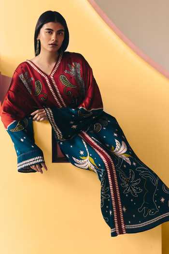 NOIB_Multicolor Satin, Modal V-neck Adah Nocturnal Jungle Print Kaftan _at_Aza_Fashions