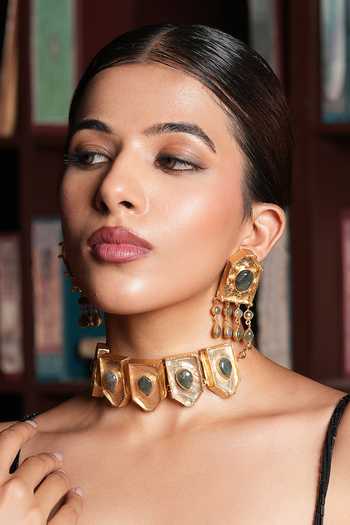 Buy_Cao Jewellery_Gold Plated Polished Choker Necklace And Earrings Set _Online_at_Aza_Fashions
