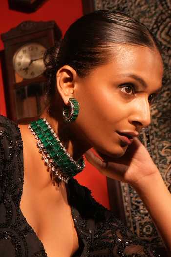Shop_Cao Jewellery_Emerald Green Stone Embellished Choker Set _at_Aza_Fashions