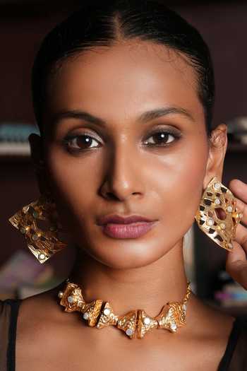 Cao Jewellery_Gold Plated Geometric Motif Choker Set _Online_at_Aza_Fashions