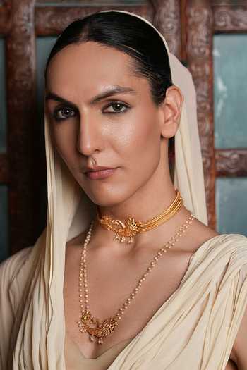Buy_Cao Jewellery_Gold Plated Pearl Embellished Pendant Necklace And Choker Set _at_Aza_Fashions