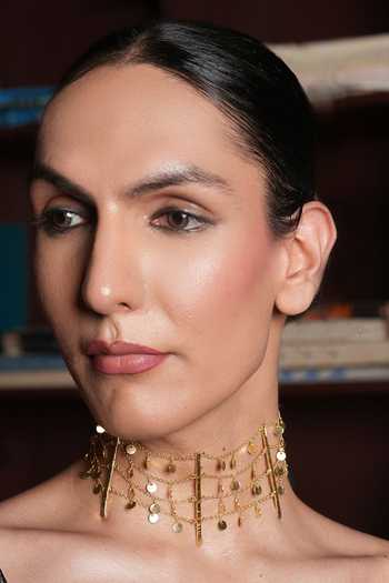 Buy_Cao Jewellery_Gold Plated Chic Collar Necklace _at_Aza_Fashions