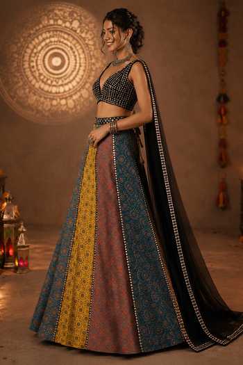 Monk & Mei By Sonia Anand_Black Georgette V-neck Rangnoor Embroidered Lehenga Set _Online_at_Aza_Fashions