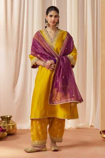 Buy_Sheetal Batra_Mustard Silk, Chanderi V-neck Liana Kurta Set _at_Aza_Fashions