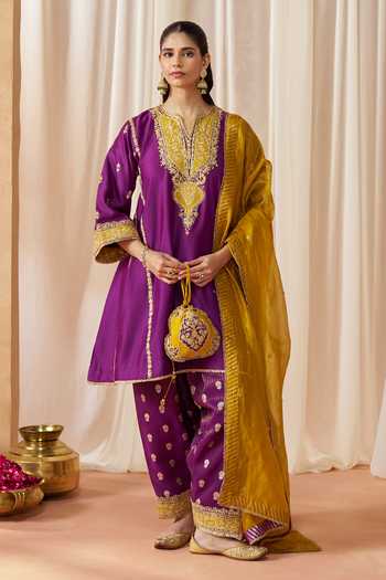 Shop_Sheetal Batra_Purple Silk, Chanderi Split V-neck, Yes Maahgul Kashmiri Tilla Kurta Set _Online_at_Aza_Fashions