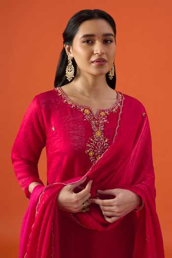 Buy_Khwaab By Sanjana Lakhani_Fuchsia Silk, Satin Hand Embroidered Straight Kurta Set 
