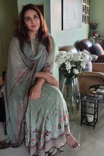 Buy_Kalista_Green Viscose Georgette Floral Pattern Round Asmaa Kurta Gharara Set _at_Aza_Fashions