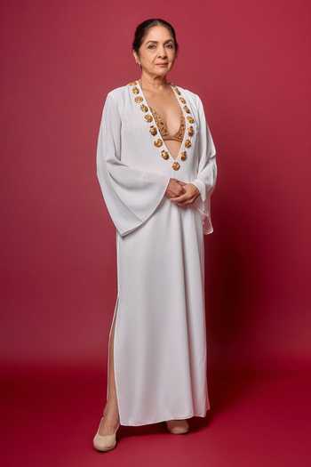 Buy_Masaba_White Georgette Embroidery Plunge Neck The Rann Mascot Embellished Kaftan _at_Aza_Fashions