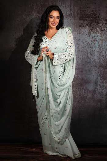 Buy_Archana Kochhar_Green Georgette Sequins, Mirrors Pastel Embellished Pre-draped Saree Jacket Set _at_Aza_Fashions