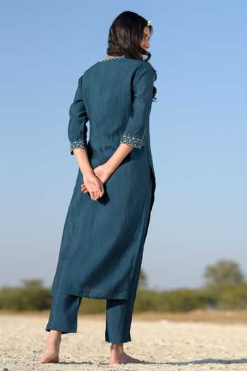 Shop_Tatwa_Blue Silk Sequins, Metallic Thread, Embroidery Resham Zari Kantha Kurta And Pant _at_Aza_Fashions