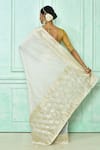 Shop_Nazaakat by Samara Singh_White Woven Floral Motifs Banarasi Saree With Running Blouse_at_Aza_Fashions