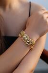 Shop_Do Taara_Gold Plated Kundan Bracelet _at_Aza_Fashions