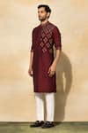 Shop_DiyaRajvvir_Maroon Cotton Embroidery Acrylic Fish Eye Kurta Set _at_Aza_Fashions