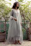 Sitaraa_Grey Habutai Silk Embroidery Geometric Round Notched Neck Kurta Pant Set _Online_at_Aza_Fashions