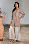 Buy_Linen Bloom_Beige Pure Linen Printed Pants _at_Aza_Fashions