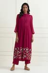 Buy_Ikshita Choudhary_Magenta Chanderi Embroidery Thread Band Collar Kurta Pant Set _Online_at_Aza_Fashions