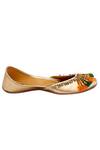 5elements_Gold Leather Embroidered Juttis _Online_at_Aza_Fashions