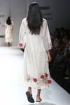 Shop_Prama by Pratima Pandey_Off White Chanderi Embroidered Thread Work Round Neck Silk Kurta For Women_at_Aza_Fashions