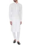 Buy_Vanshik_Off White Linen Embroidered Kurta Set _at_Aza_Fashions