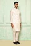 Arihant Rai Sinha_White Kurta Silk Embroidered Geometric Bundi Set _Online_at_Aza_Fashions