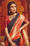 Paaprika_Black Paithani Silk Handwoven Floral Patterns Muniya Saree  _Online_at_Aza_Fashions