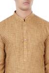 Chatenya Mittal_Beige Houndstooth Pattern Classic Kurta_at_Aza_Fashions