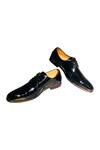 Buy_Artimen_Black Plain Patent Leather Handcrafted Derbs _at_Aza_Fashions