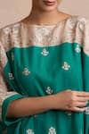 Buy_Sue Mue_Green Handloom Cotton Round Tunic _Online_at_Aza_Fashions