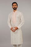 Vanshik_White Kurta  Churidar Cotton Embroidered Set _Online_at_Aza_Fashions
