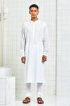Rajesh Pratap Singh_White Cotton Textured Kurta Set _Online_at_Aza_Fashions