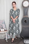 Falguni.Foram_Green Kurta Printed Gauze Linen And Slip Mal Floral V  _Online_at_Aza_Fashions