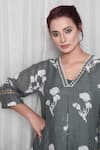 Buy_Falguni.Foram_Green Kurta Printed Gauze Linen And Slip Mal Floral V  _Online_at_Aza_Fashions