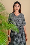 Dyelogue_Grey Mulberry Silk Bandhani Kurta And Draped Skirt Set  _at_Aza_Fashions