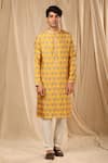 Masaba_Beige Raw Silk Printed Bloomingdale Kurta _Online_at_Aza_Fashions