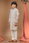 Kora By Nilesh Mitesh_Grey Silk Printed And Embroidered Dabu Kurta Set _Online_at_Aza_Fashions