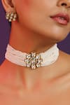 SWABHIMANN_White Kundan Floral Embellished Choker Set _Online_at_Aza_Fashions