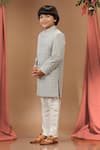 Kora By Nilesh Mitesh_Grey Silk Embroidered Thread Work Sherwani Set _Online_at_Aza_Fashions