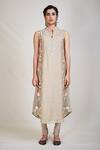 Sue Mue_Beige Mul Mandarin Collar Embroidered Kurta Set _Online_at_Aza_Fashions