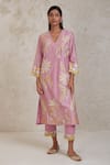 Shop_Sue Mue_Pink Handwoven Pure Chanderi Embroidered Silk Thread Daria Work Kurta Pant Set _Online_at_Aza_Fashions