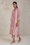 Sue Mue_Pink Handwoven Pure Chanderi Embroidered Silk Thread Daria Work Kurta Pant Set _at_Aza_Fashions