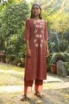 Buy_Rekha Agra_Brown Cotton Slub Round Printed Kurta And Pant Set _at_Aza_Fashions