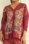 Buy_Oja_Pink Handloom Silk Embroidered Applique V Neck Shirt With Pant _Online_at_Aza_Fashions