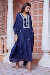 Buy_Aariyana Couture_Blue Cotton Silk And Mulmul Embroidered Na V Neck Sequins Kaftan _at_Aza_Fashions