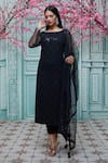 Buy_Aariyana Couture_Black Kurta Viscose Georgette Embroidered Floral Boat Set _at_Aza_Fashions