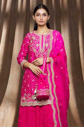Buy_Surbhi Shah_Pink Embroidery Floral Potli _at_Aza_Fashions