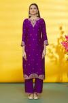 Surbhi Shah_Magenta Pure Spun Silk Embroidery Scallop Round Hem Kurta Pant Set  _Online_at_Aza_Fashions