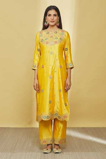 Surbhi Shah_Yellow Silk, Organza Sequins, Applique, Embroidery, Tassels Dori Kurta Set _Online_at_Aza_Fashions