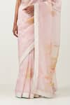 Shop_Label Earthen_Pink Organza Silk Embroidered Floral Sweetheart Neck Saree With Blouse  _Online_at_Aza_Fashions