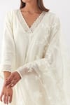Buy_Amisha Kothari_Ivory Chanderi , Organza Bagh Kurta Set With Floral Jaali Dupatta _Online_at_Aza_Fashions